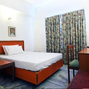 Abad Metro Hotel Kochi