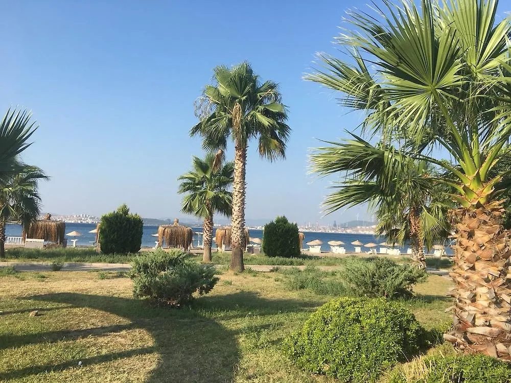 Отель Hampton By Hilton Izmir Aliaga