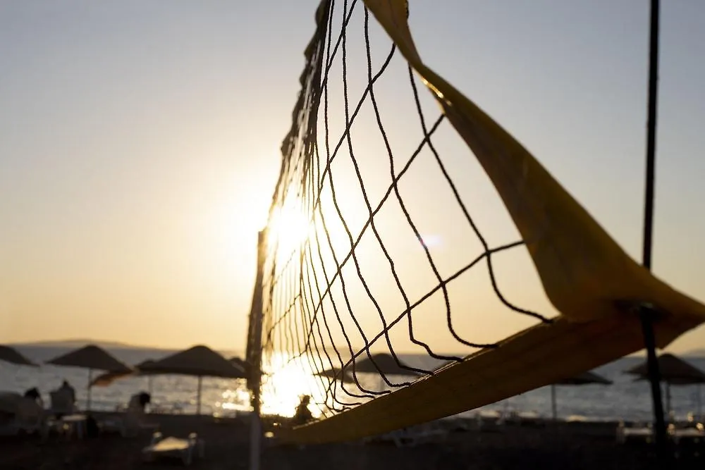 Отель Hampton By Hilton Izmir Aliaga