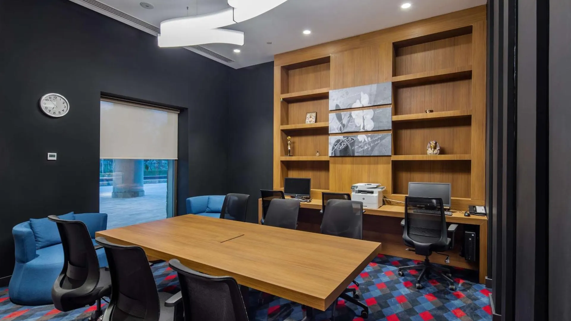 Отель Hampton By Hilton Izmir Aliaga