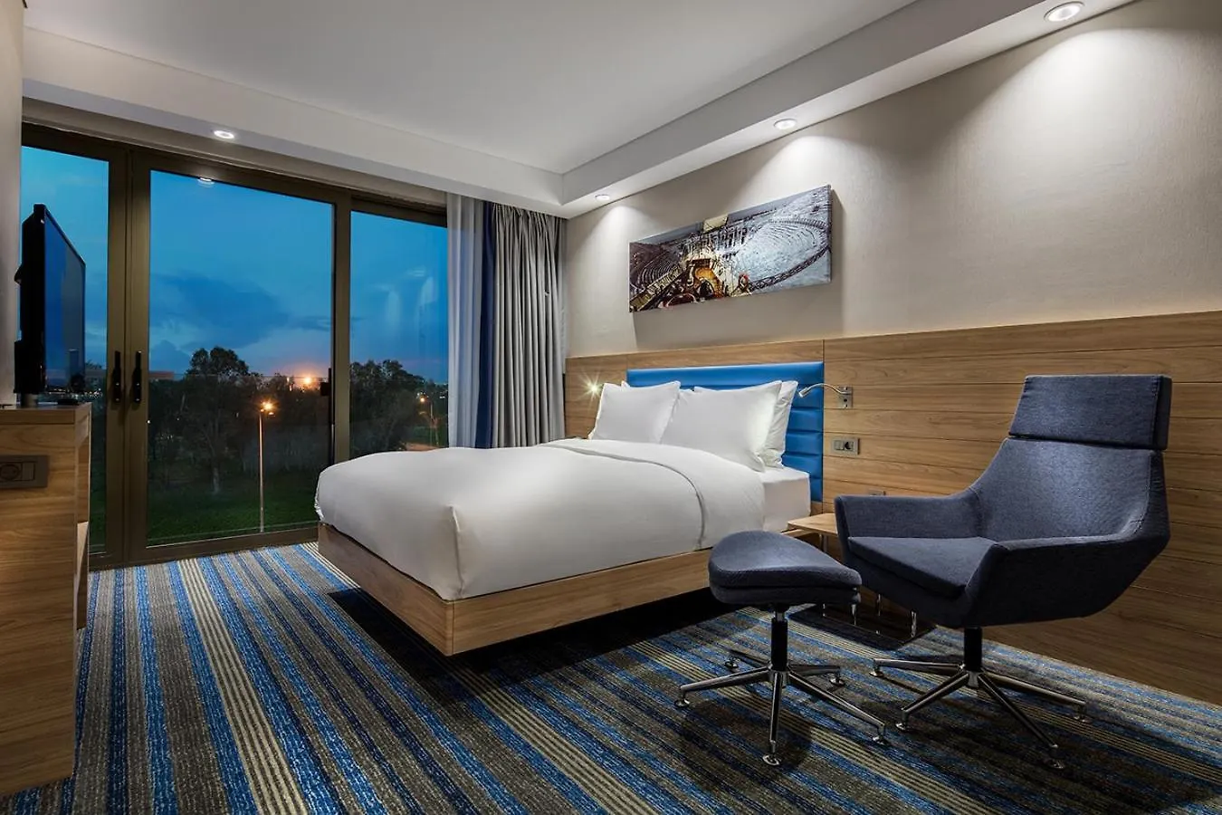 ****  Отель Hampton By Hilton Izmir Aliaga Турция