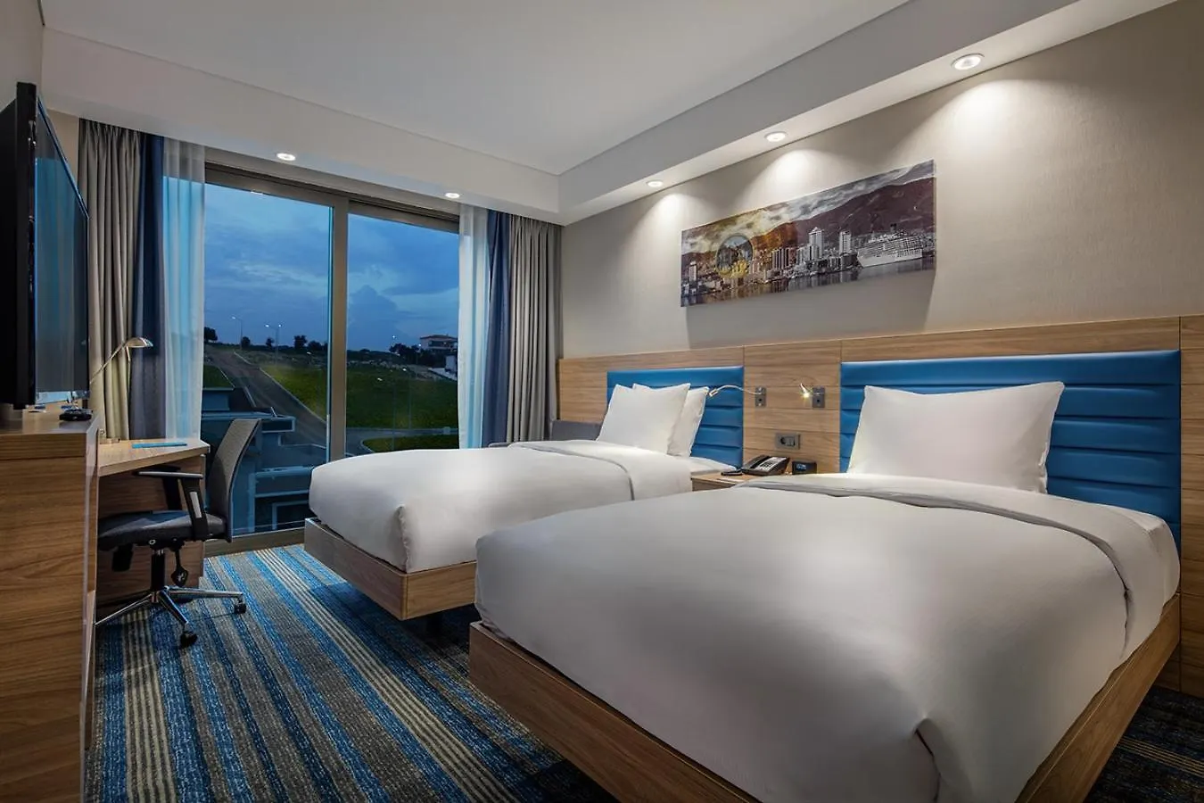 ****  Отель Hampton By Hilton Izmir Aliaga Турция
