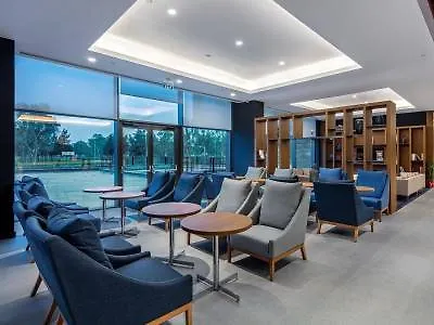 Отель Hampton By Hilton Izmir Aliaga