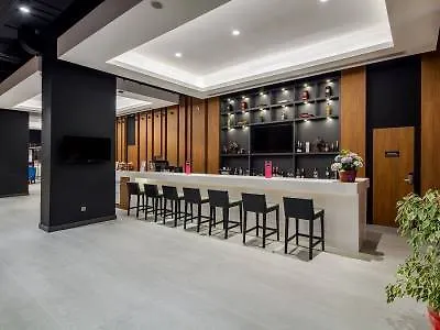 Отель Hampton By Hilton Izmir Aliaga